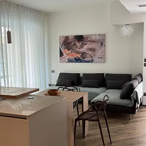 Strandhaus San Sebastiano , Spotorno Italia
